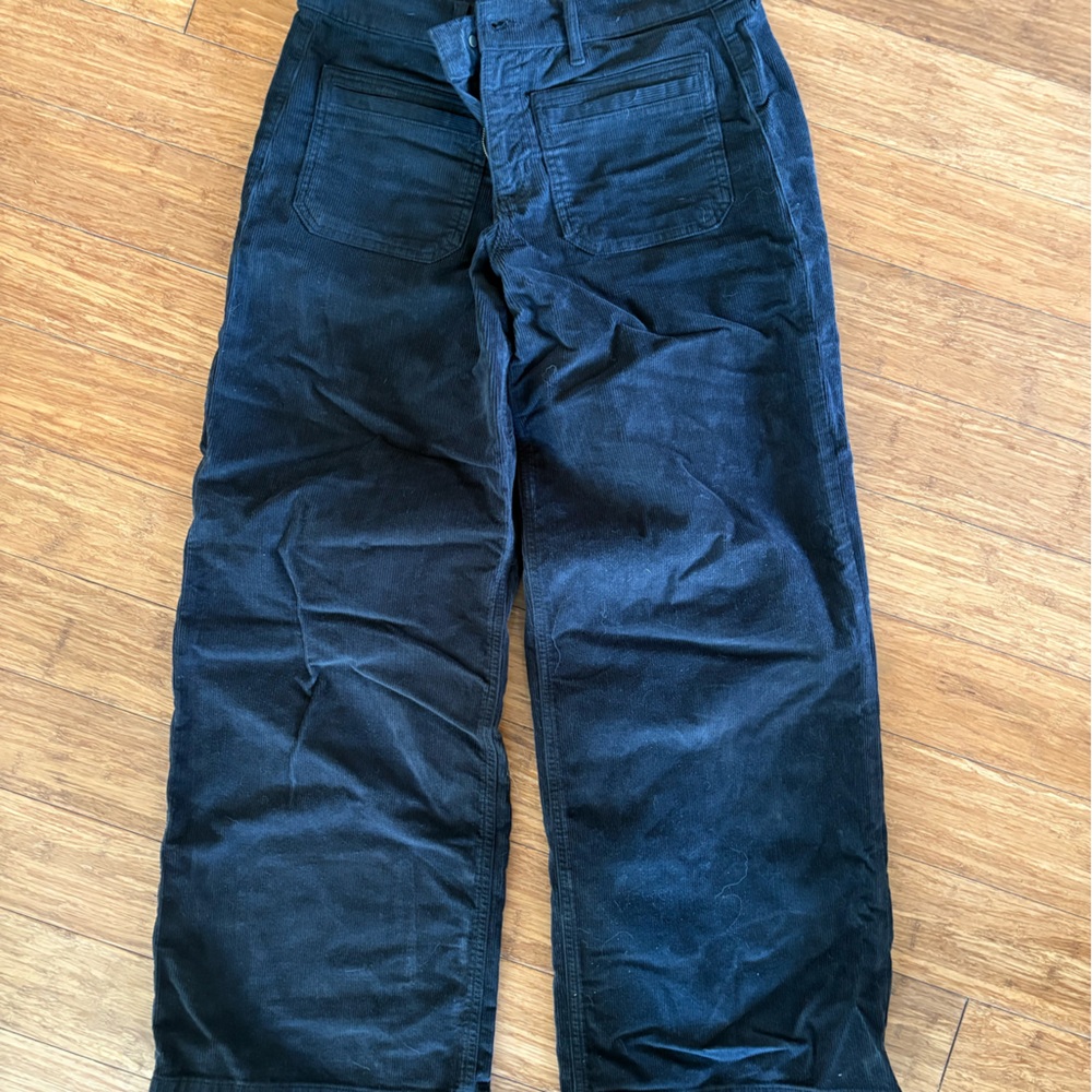 American Eagle Outfitters women’s black Corduroy Pants